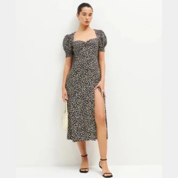 Reformation Lacey Dress in Balboa - Picture 4 of 9